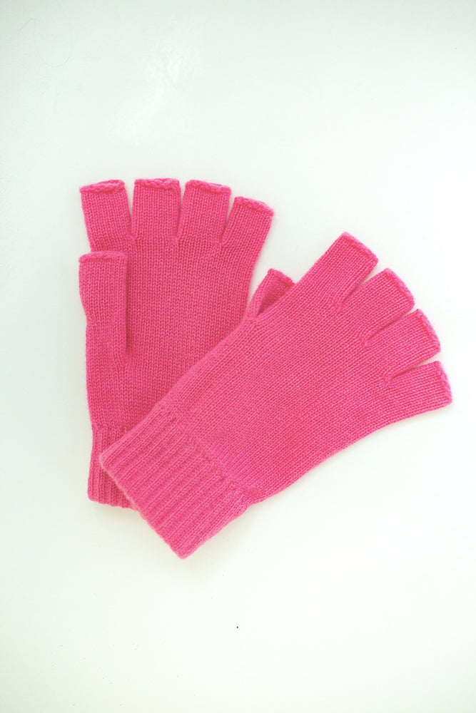 100% cashmere fuchsia pink fingerless gloves